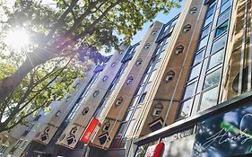 Ibis Paris La Villette Cite Des Sciences 19Eme